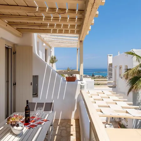 Beautiful With Sea View In Paros *